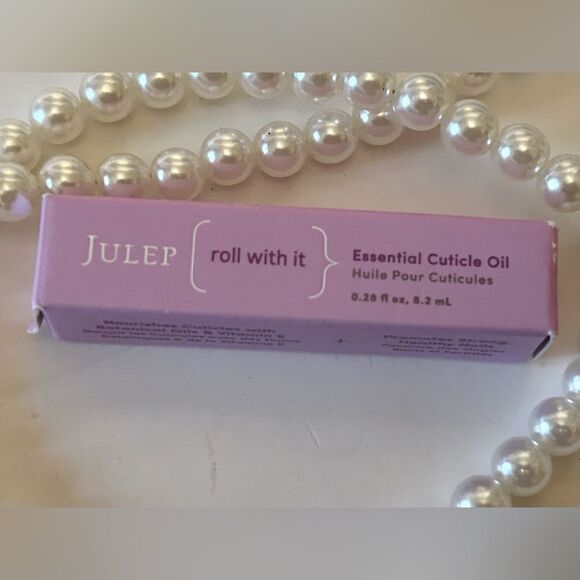 Cured by Julep Roll With It Nail and Cuticle Nourishing Treatment Oil .35oz New - Picture 2 of 2
